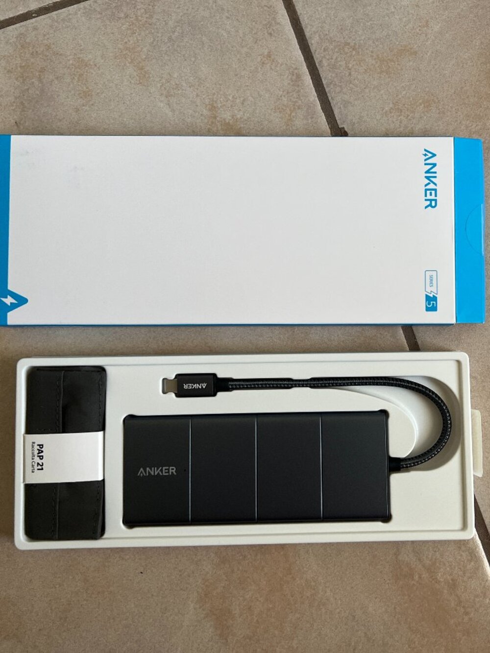 Anker 563 USB-C Hub (11 in 1) Gray